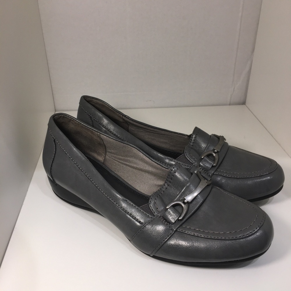 Life Stride Women's Charcoal Leather Slip-On Loafers with Metal Accent